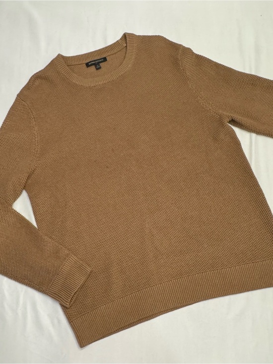 Banana Republic Sweaters - Banana Republic Women’s Crewneck Sweater in Camel Brown